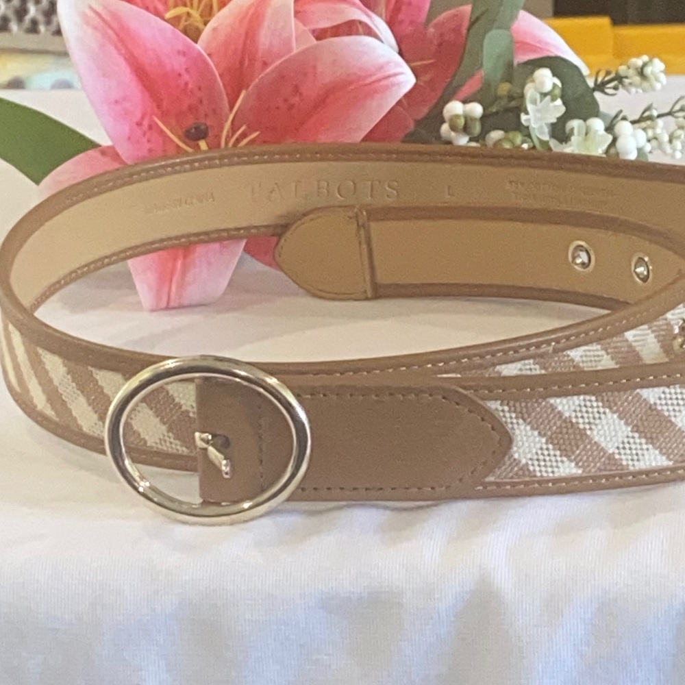 NWOT Talbots Tan and Cream Checkered Beltt
